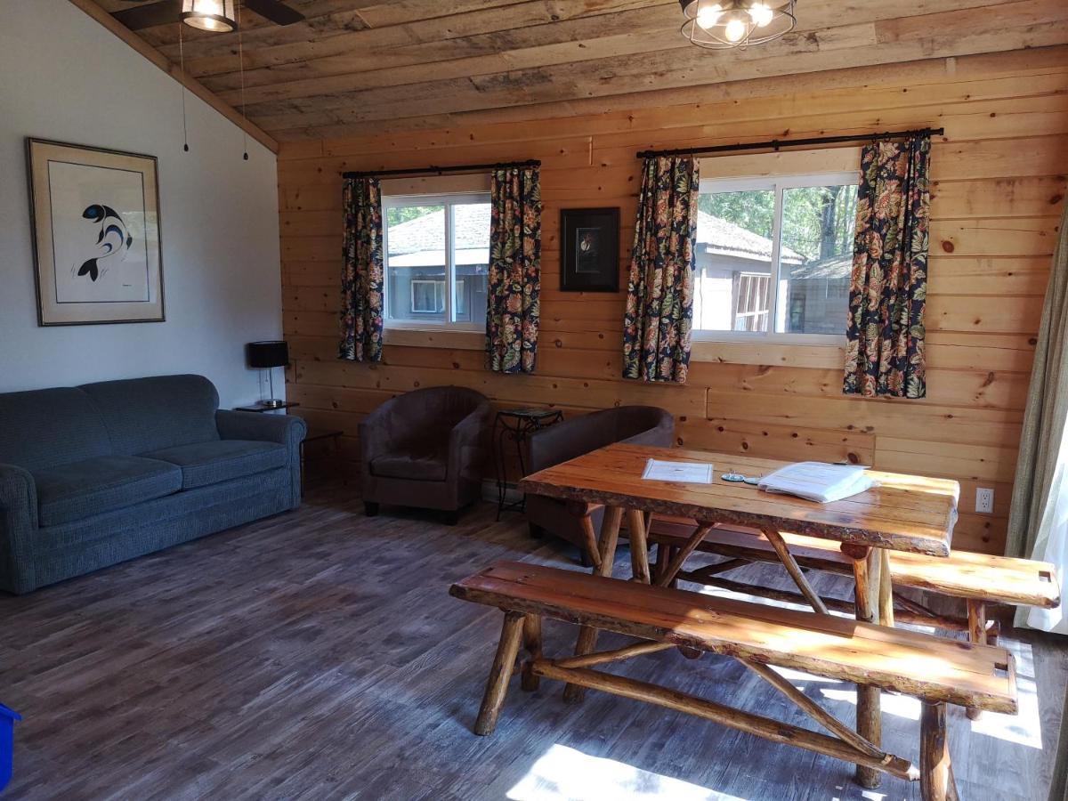 The Pines Cottage Resort Oxtongue Lake Exterior foto