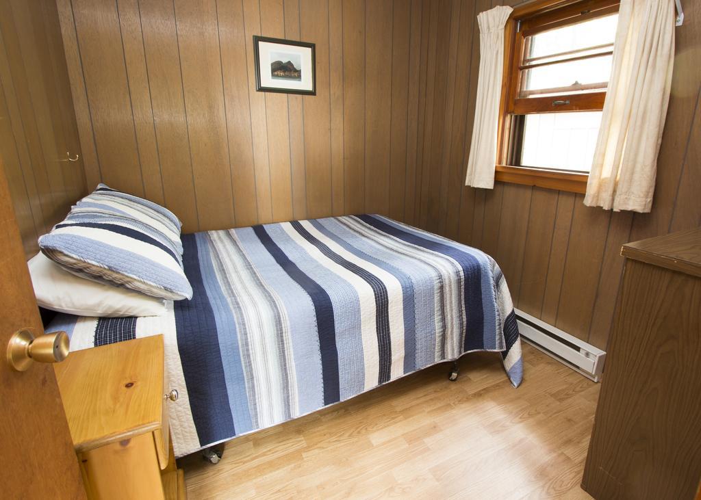 The Pines Cottage Resort Oxtongue Lake Exterior foto