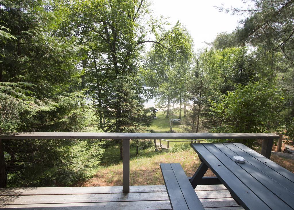 The Pines Cottage Resort Oxtongue Lake Exterior foto