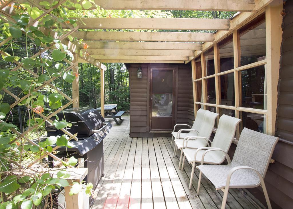 The Pines Cottage Resort Oxtongue Lake Exterior foto