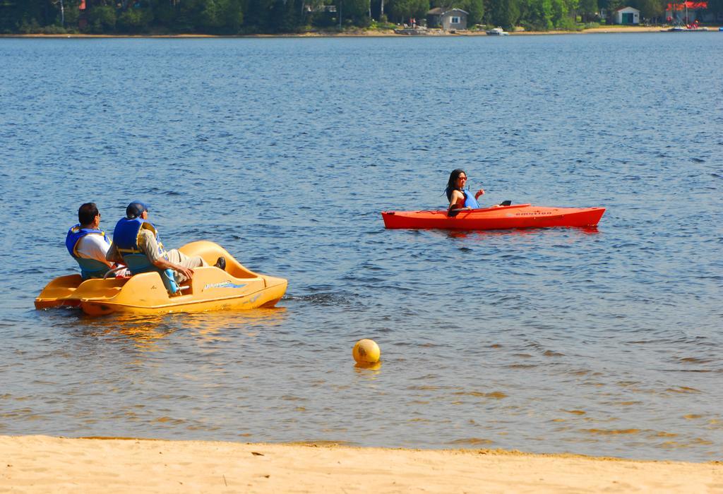 The Pines Cottage Resort Oxtongue Lake Exterior foto