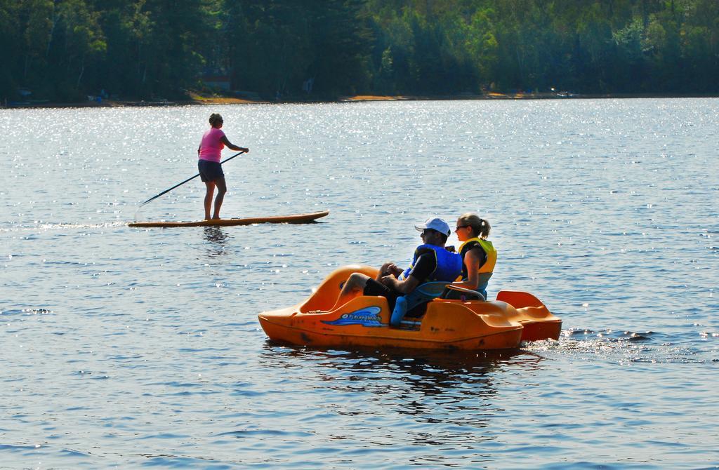 The Pines Cottage Resort Oxtongue Lake Exterior foto