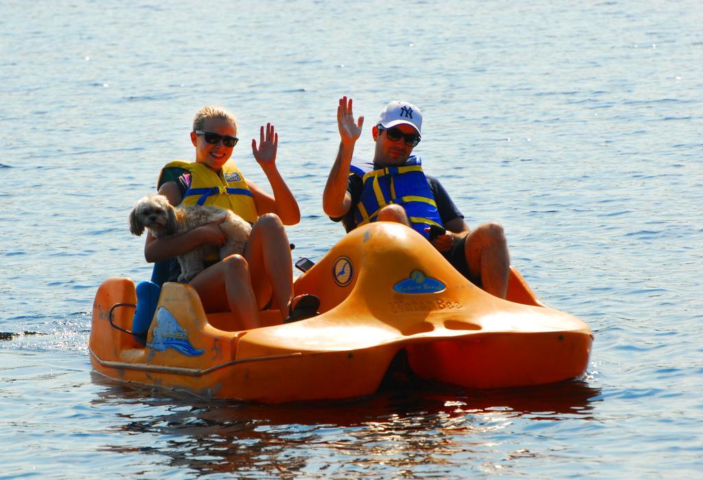 The Pines Cottage Resort Oxtongue Lake Exterior foto